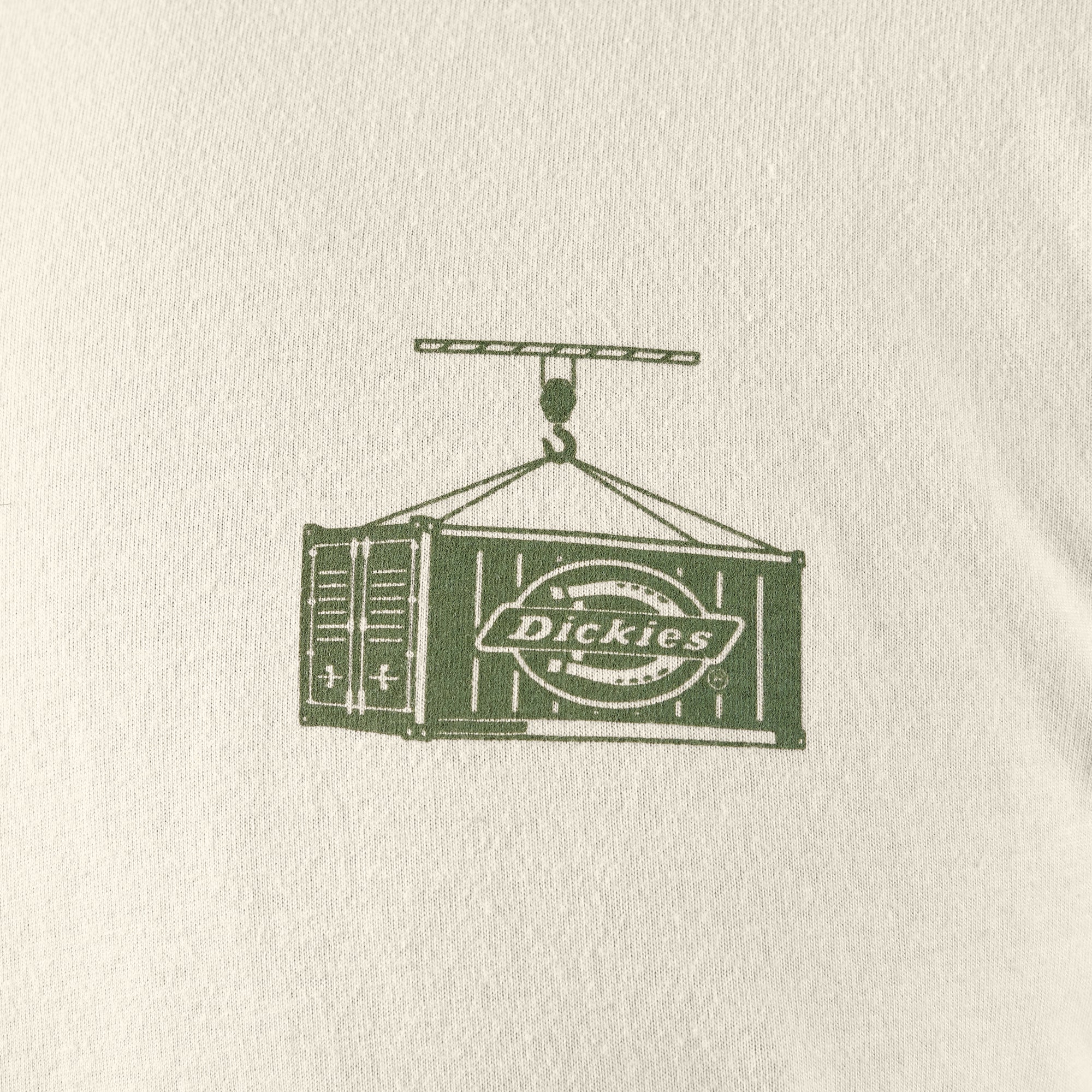 Apison Graphic T-Shirt - Image 6