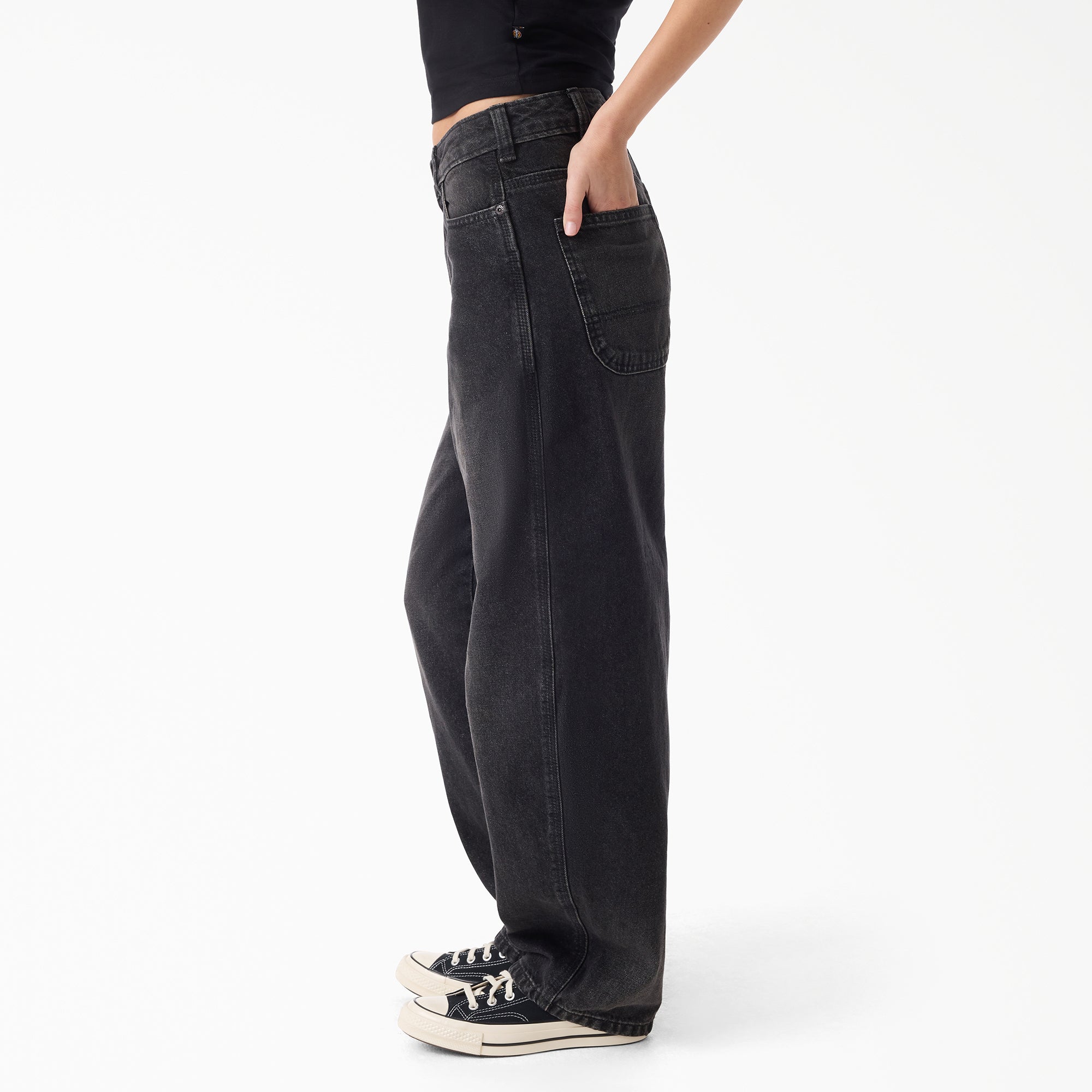 Women's 957 Loose Tapered Work Jeans - Image 3