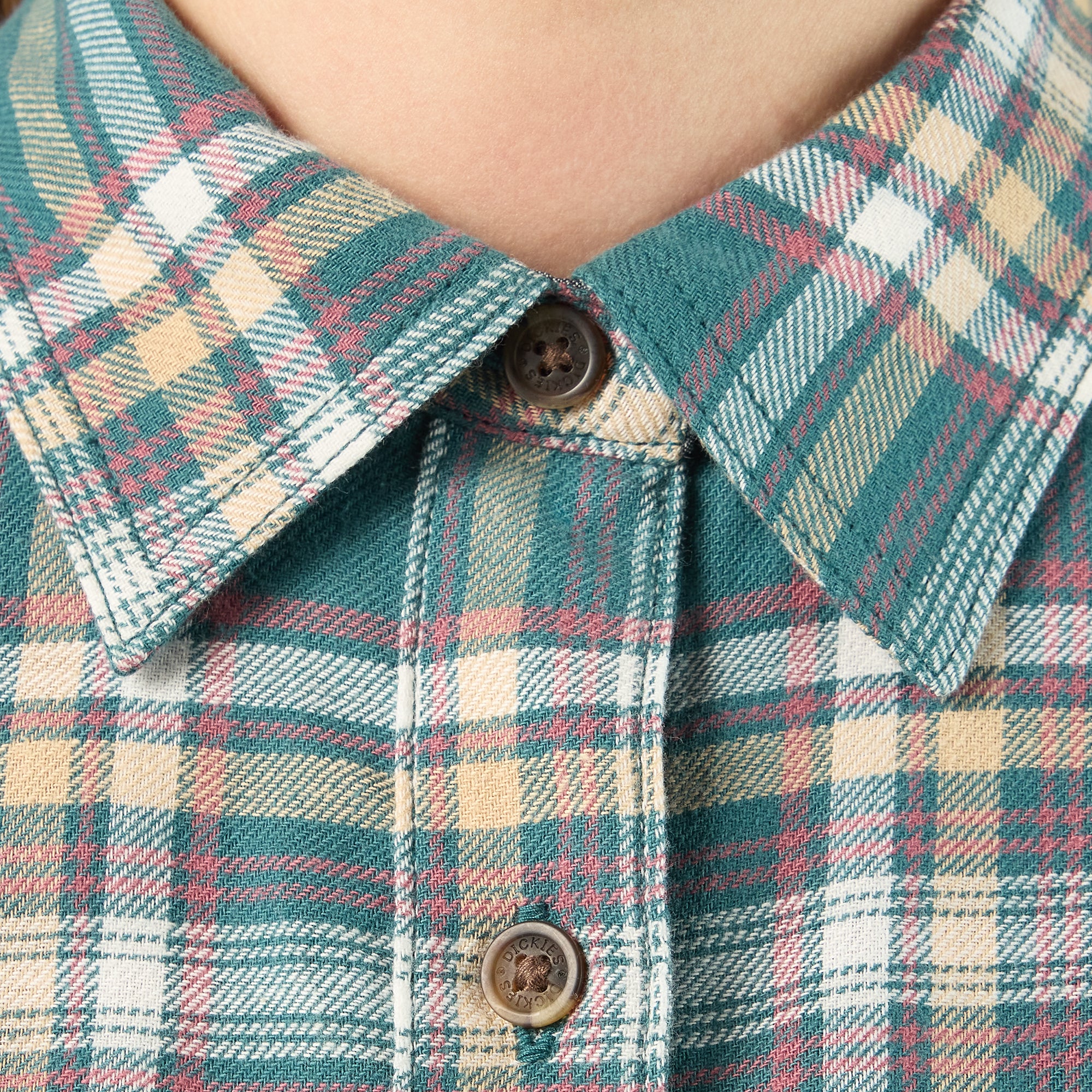 Women's Plaid Flannel Long Sleeve Shirt - Image 6