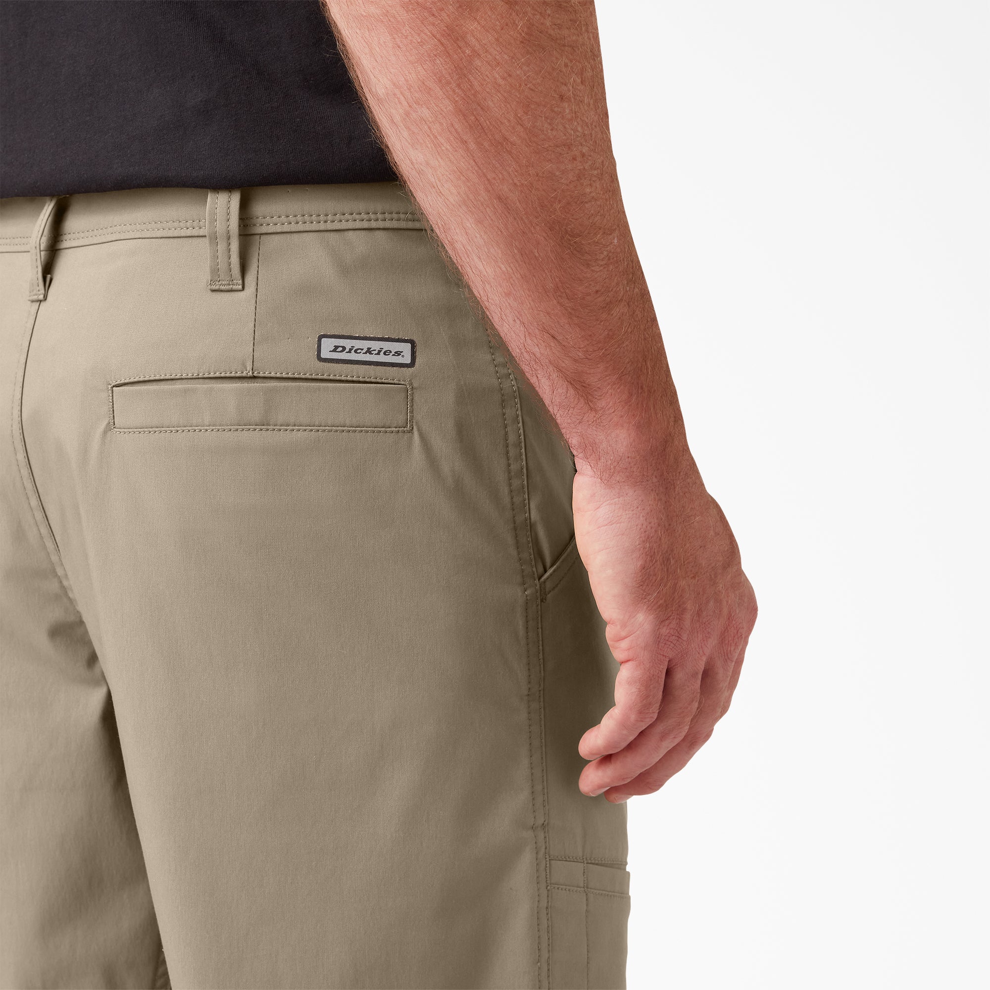 FLEX Cooling Regular Fit Utility Shorts. 13 - Image 5